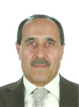 الأدب بين الإلتزام والتخطي